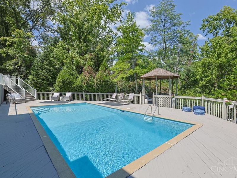 7434 Drake Road, Indian Hill, OH 45243 Photo 36