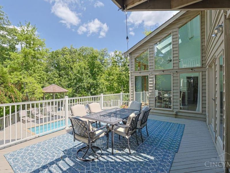 7434 Drake Road, Indian Hill, OH 45243 Photo 40