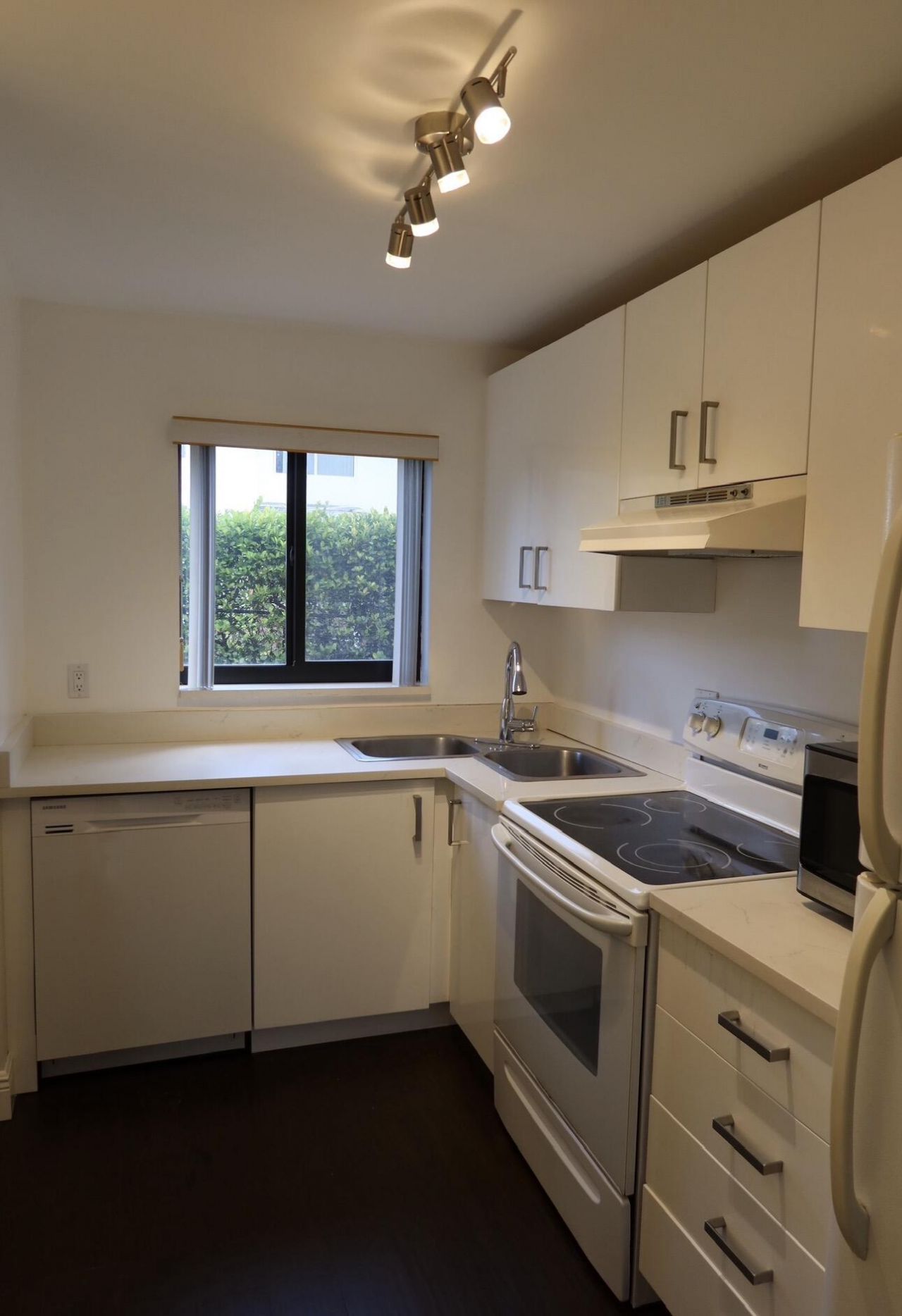 50 SE 12th Street, Unit 1670, Boca Raton, FL 33432 Photo