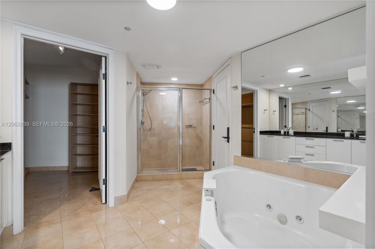 18911 Collins Ave, Unit 2103, Sunny Isles Beach, FL 33160 Photo