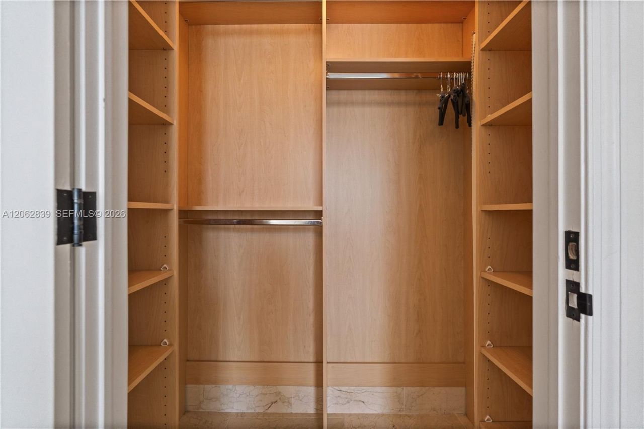 18911 Collins Ave, Unit 2103, Sunny Isles Beach, FL 33160 Photo