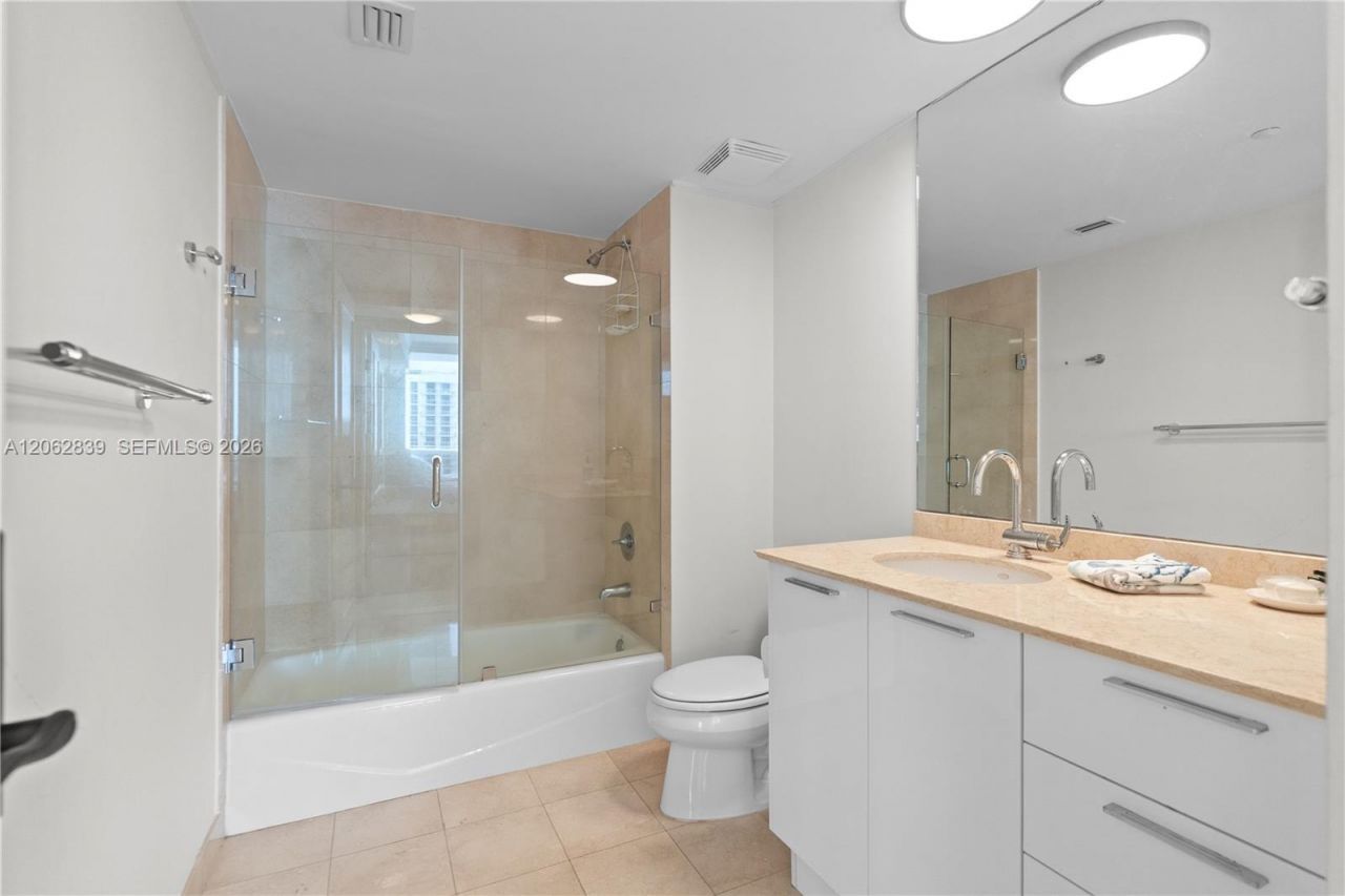 18911 Collins Ave, Unit 2103, Sunny Isles Beach, FL 33160 Photo