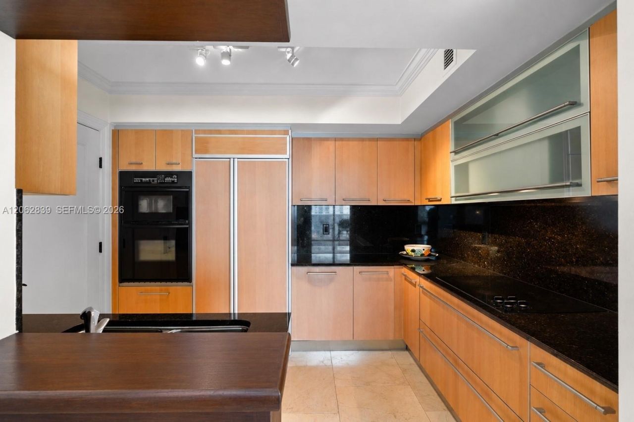 18911 Collins Ave, Unit 2103, Sunny Isles Beach, FL 33160 Photo