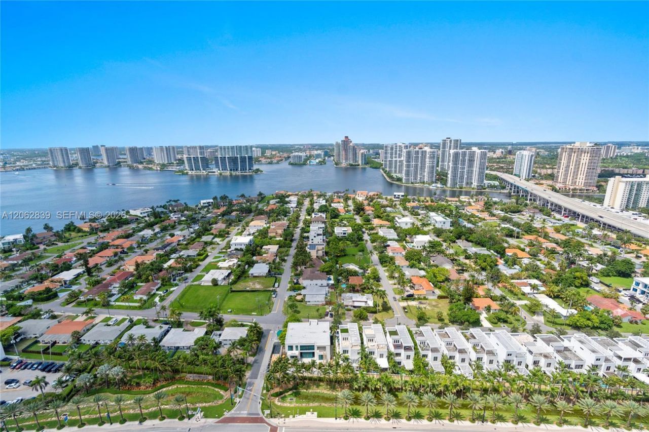 18911 Collins Ave, Unit 2103, Sunny Isles Beach, FL 33160 Photo