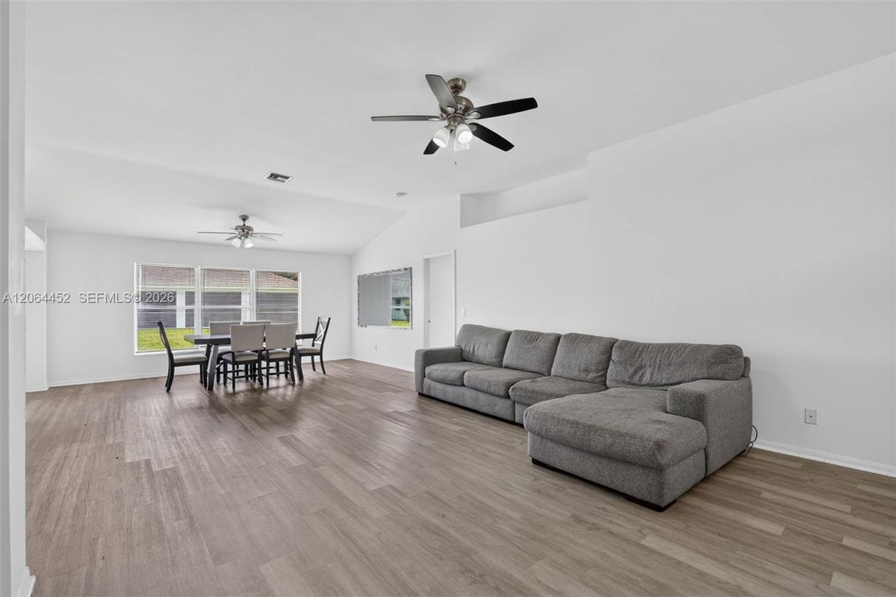 1502 Scholar Ct , Lehigh Acres, FL 33971 Photo
