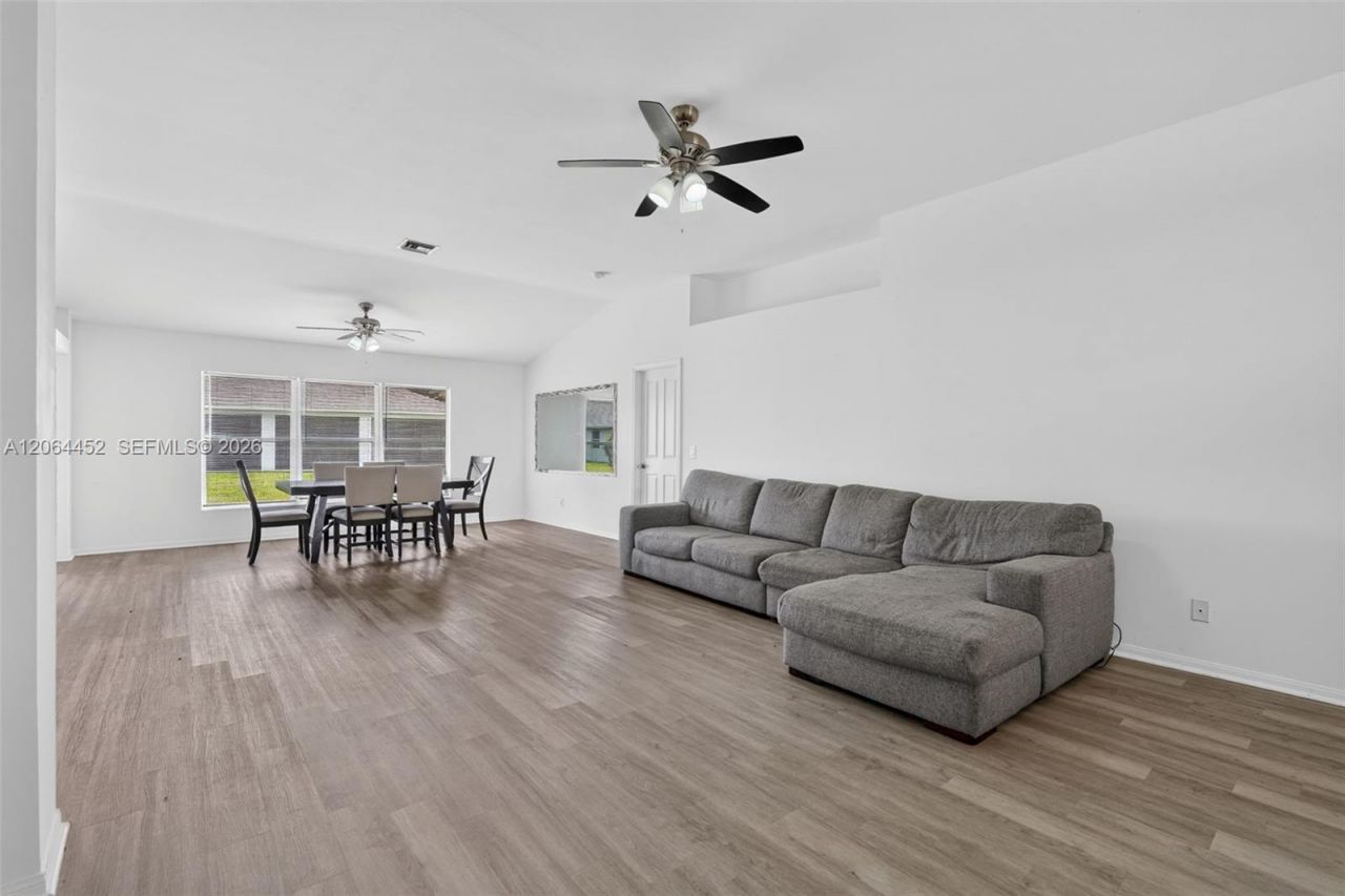 1502 Scholar Ct , Lehigh Acres, FL 33971 Photo