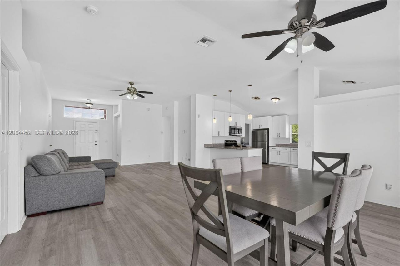 1502 Scholar Ct , Lehigh Acres, FL 33971 Photo