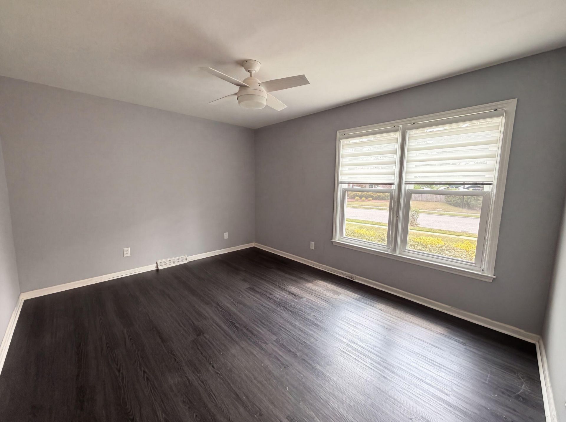 189 Tall Pines Road Photo 12