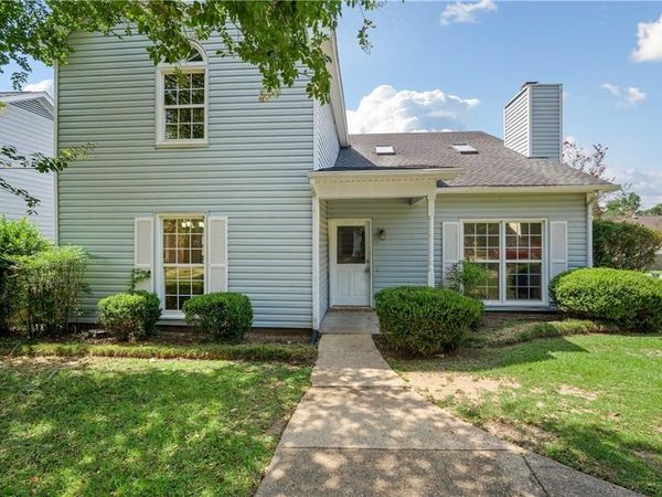 6452 Cedar Bend Court, Unit B, Mobile, AL 36608