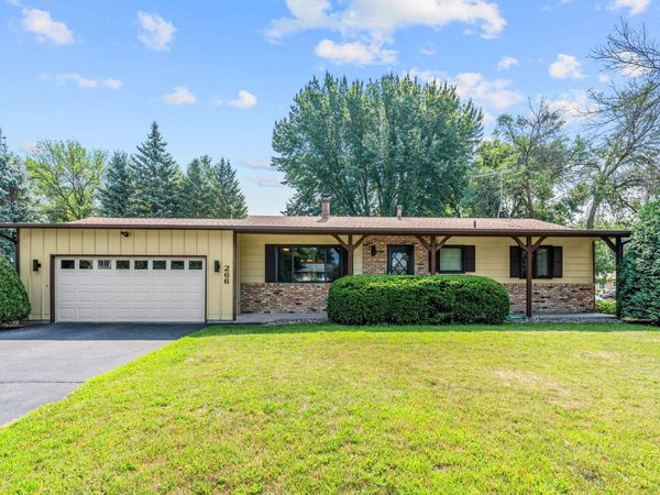 266 Cardinal Court, Chaska, MN 55318