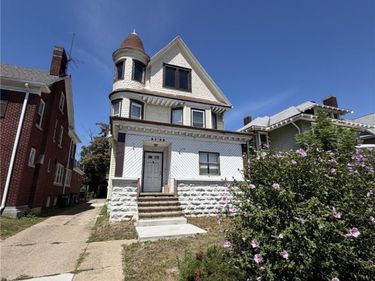 2148 Main Street, Buffalo, NY 14214