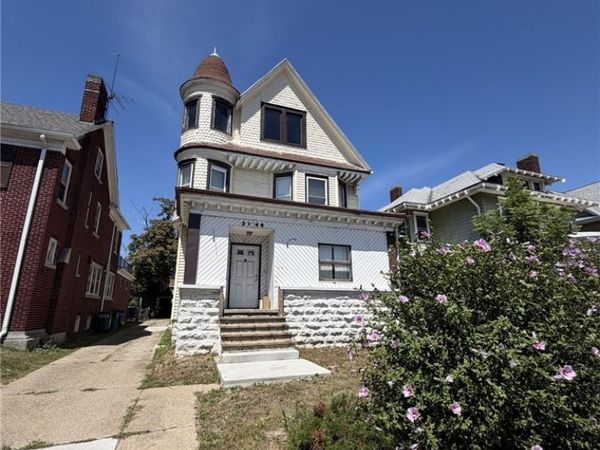 2148 Main Street, Buffalo, NY 14214