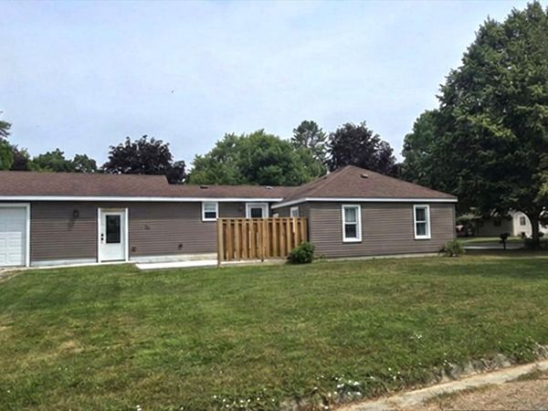 614 Allen Avenue, Alma, MI 48801