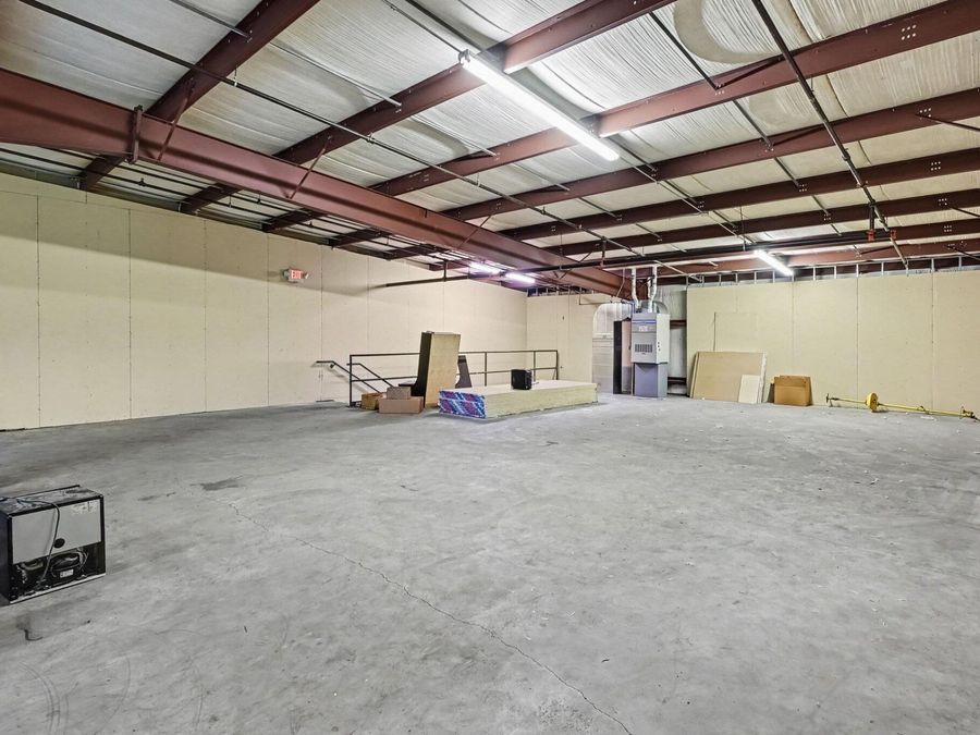Property Image 16