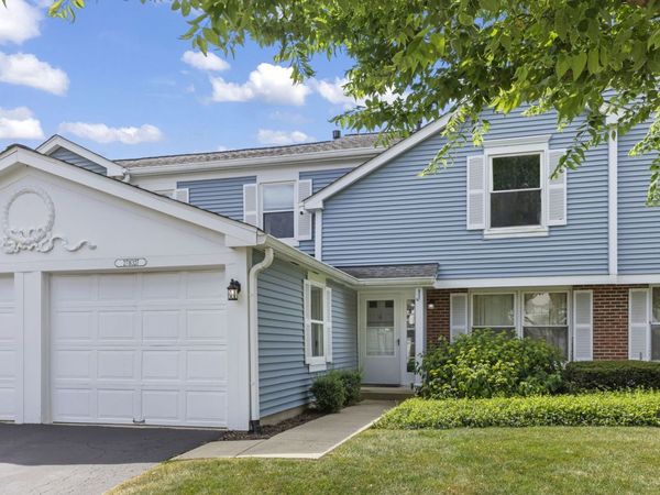 27W327 Providence Lane , Winfield, IL 60190