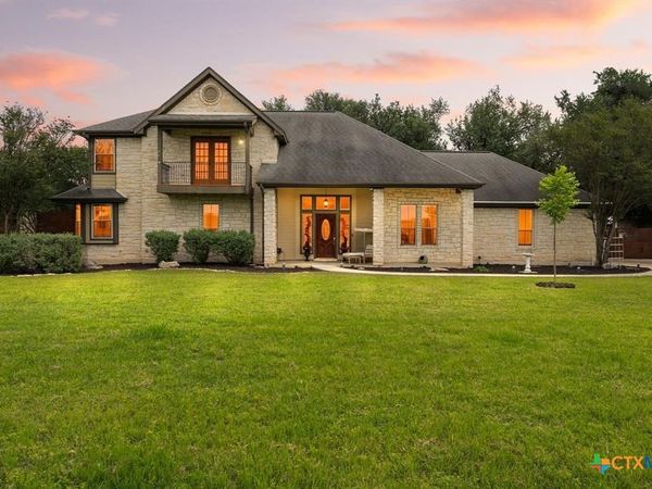 101 Landons Way , Georgetown, TX 78633
