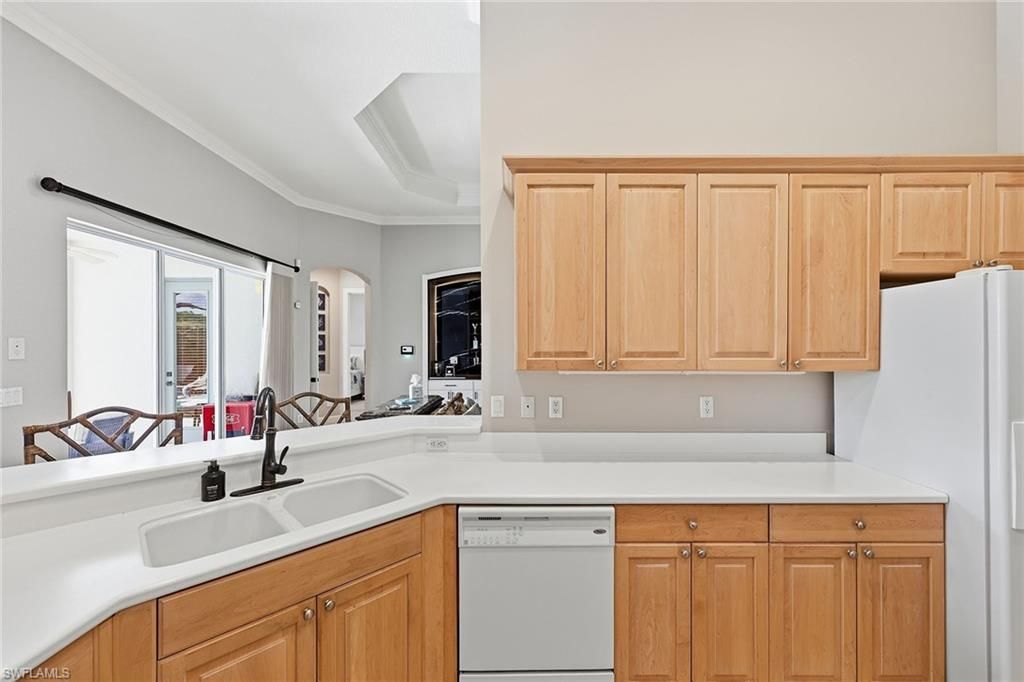 9024 Maverick Ct, Naples, FL 34113 Photo