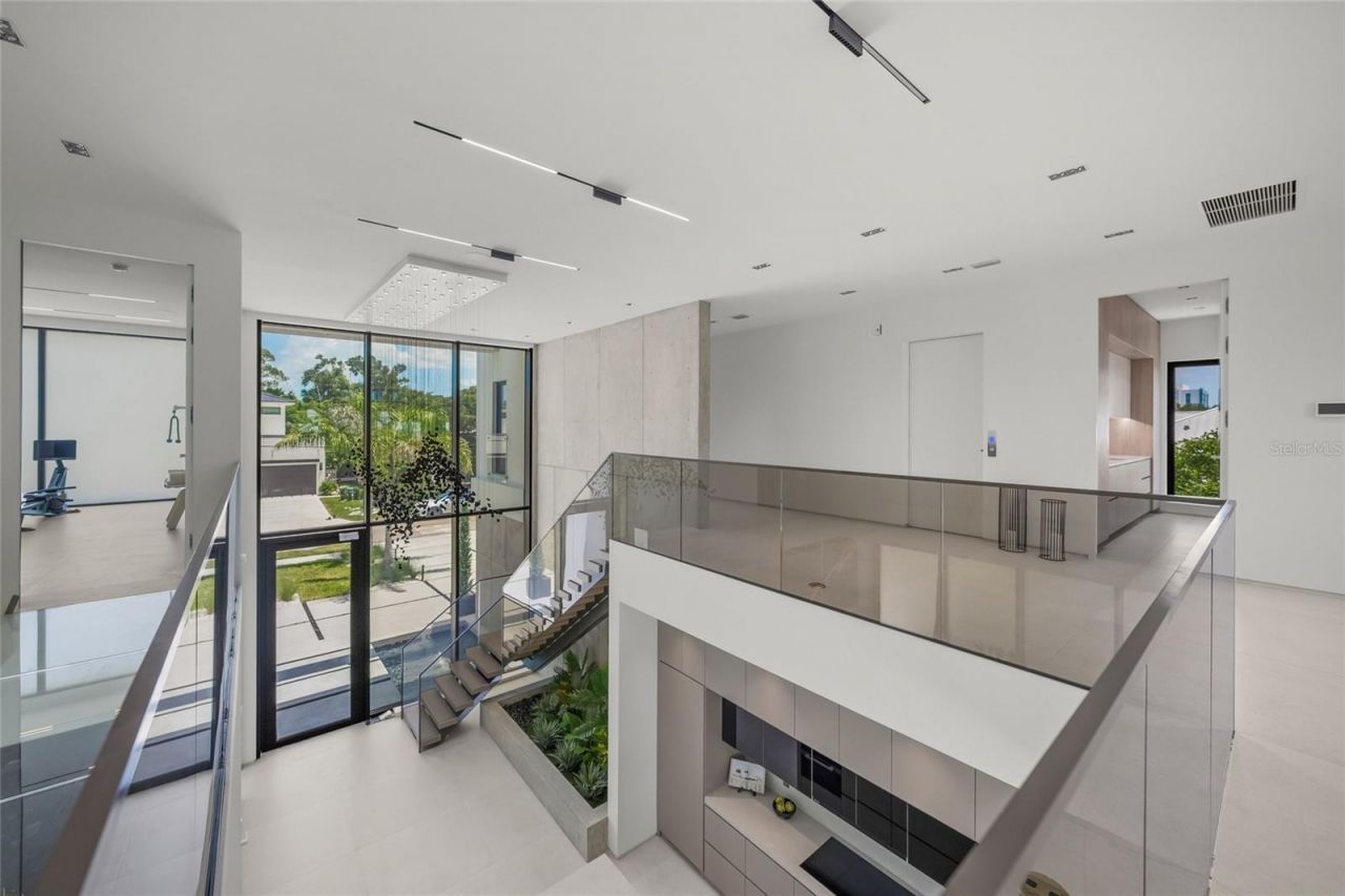 1640 Waldemere Street, Sarasota, FL 34239 Photo