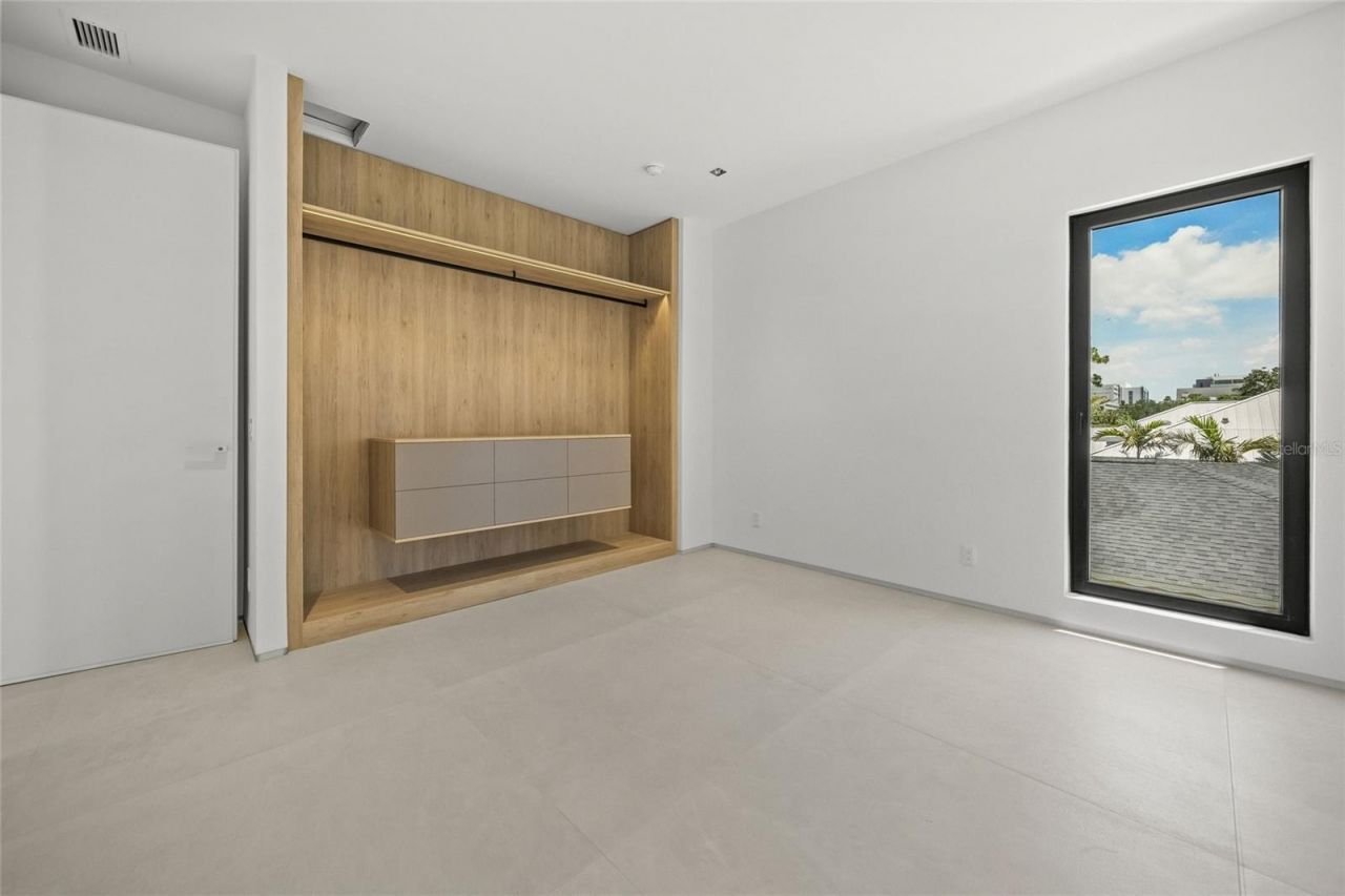 1640 Waldemere Street, Sarasota, FL 34239 Photo