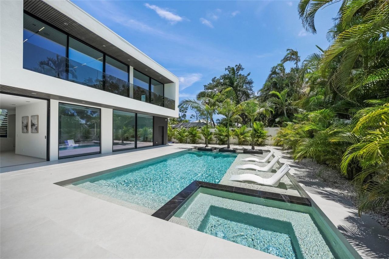 1640 Waldemere Street, Sarasota, FL 34239 Photo