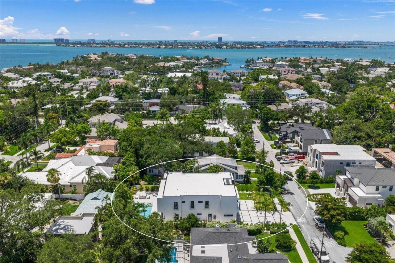 1640 Waldemere Street, Sarasota, FL 34239 Photo