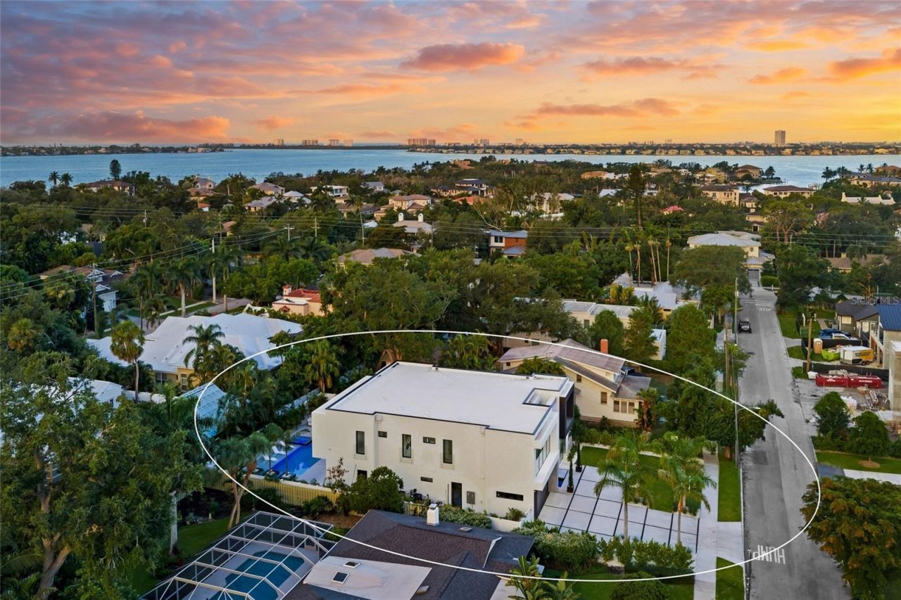 1640 Waldemere Street, Sarasota, FL 34239 Photo