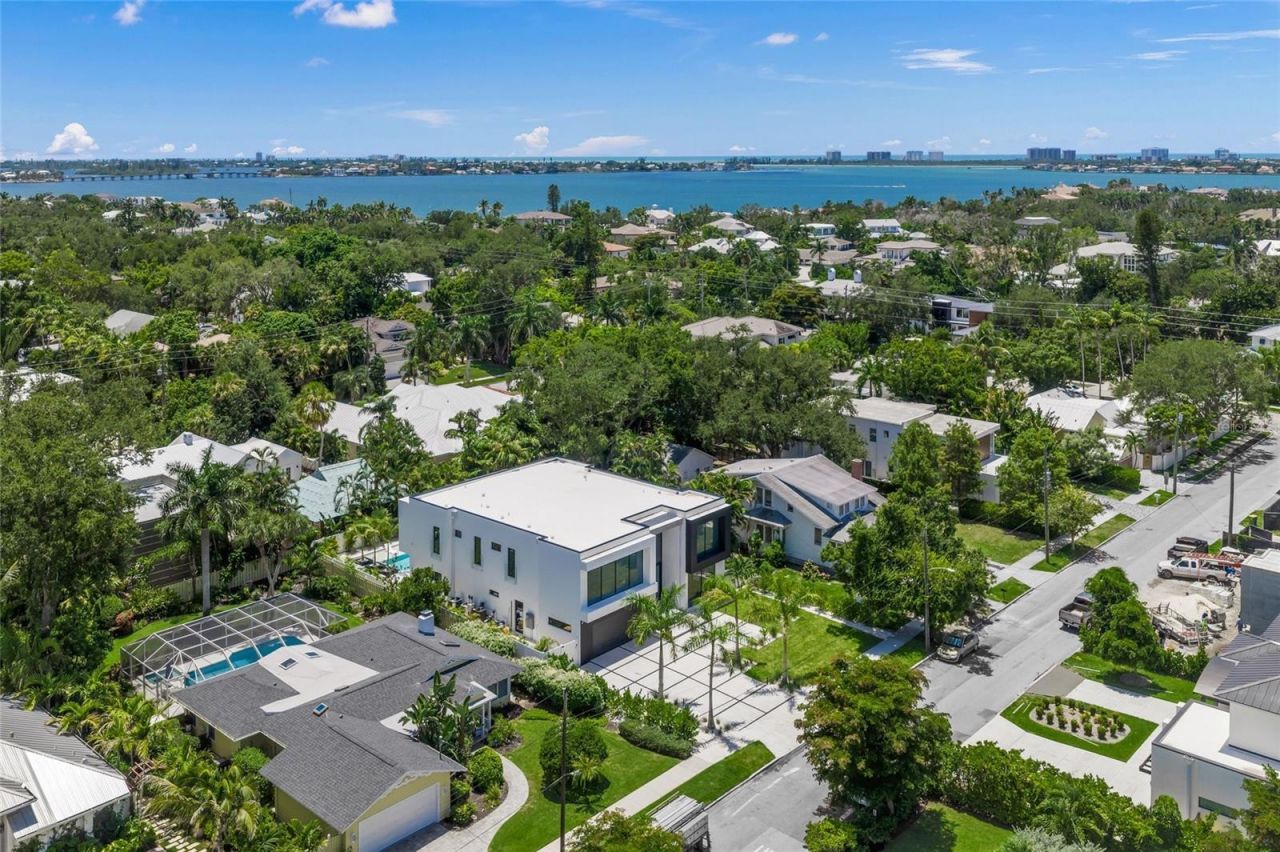 1640 Waldemere Street, Sarasota, FL 34239 Photo