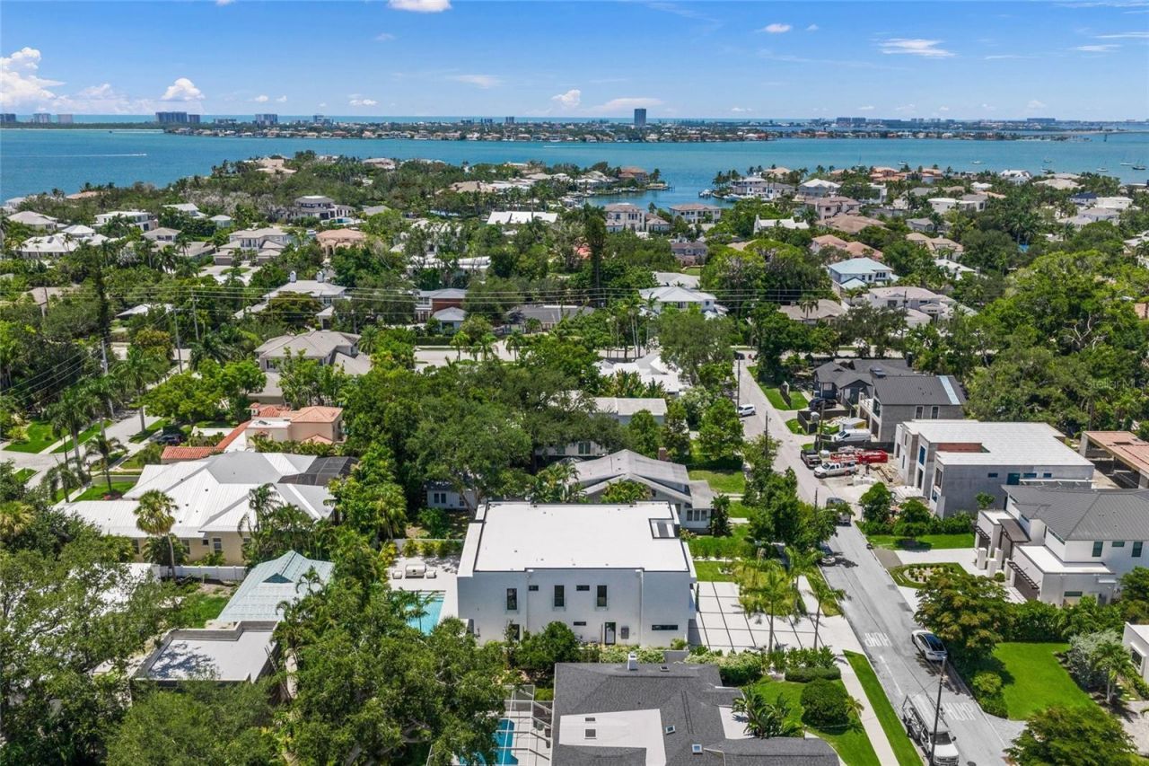 1640 Waldemere Street, Sarasota, FL 34239 Photo