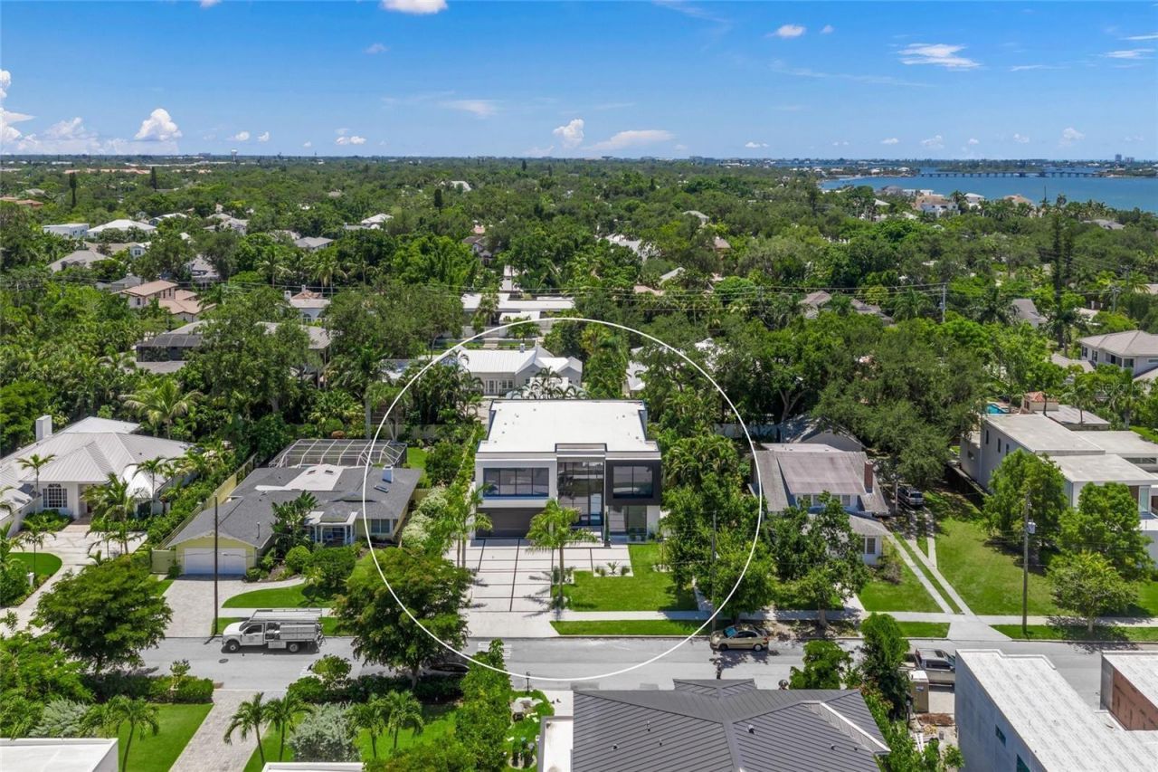 1640 Waldemere Street, Sarasota, FL 34239 Photo