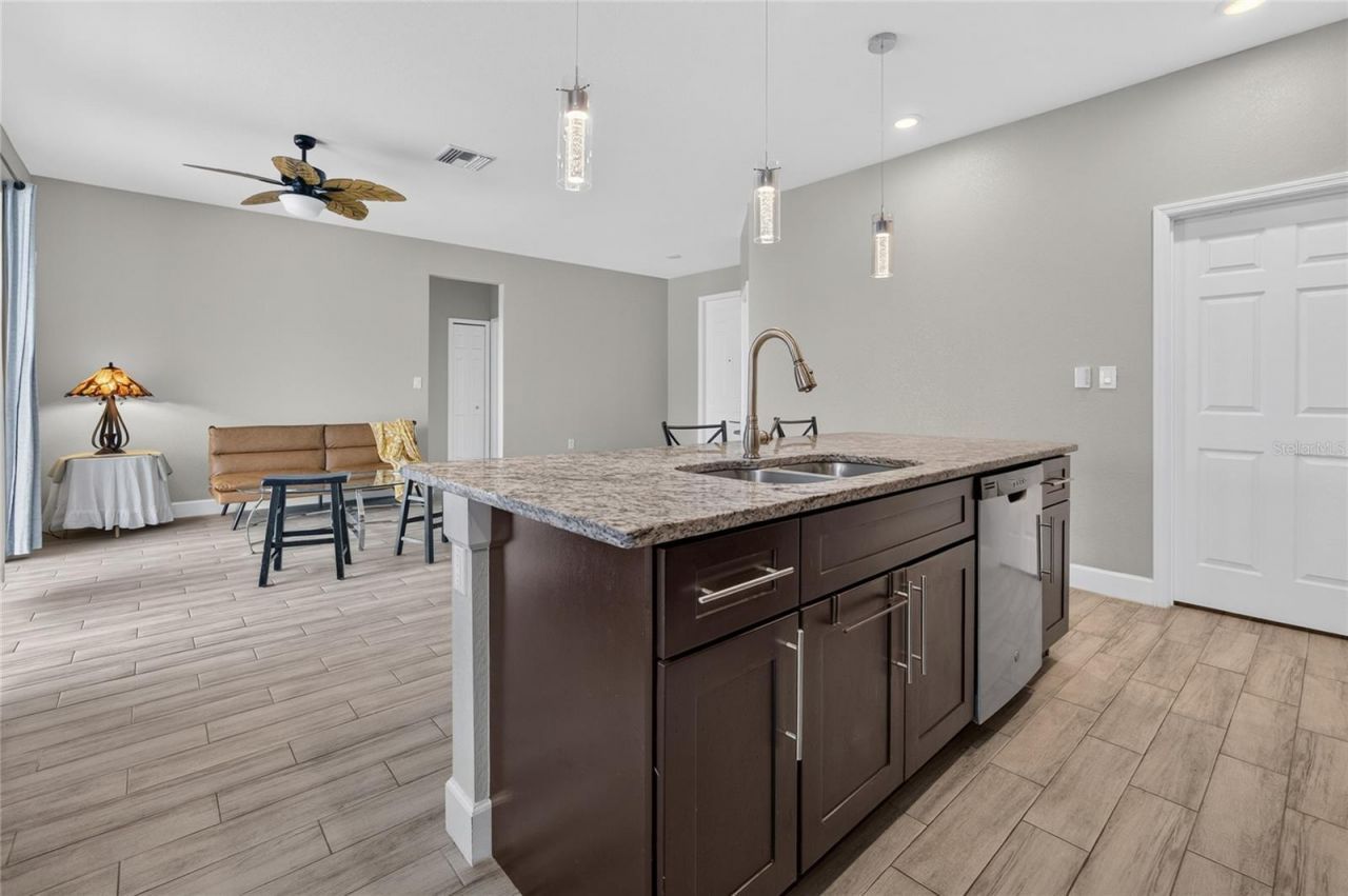 2909 NW 24th Avenue, Cape Coral, FL 33993 Photo