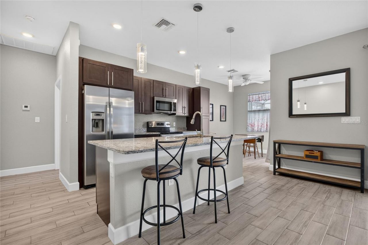 2909 NW 24th Avenue, Cape Coral, FL 33993 Photo