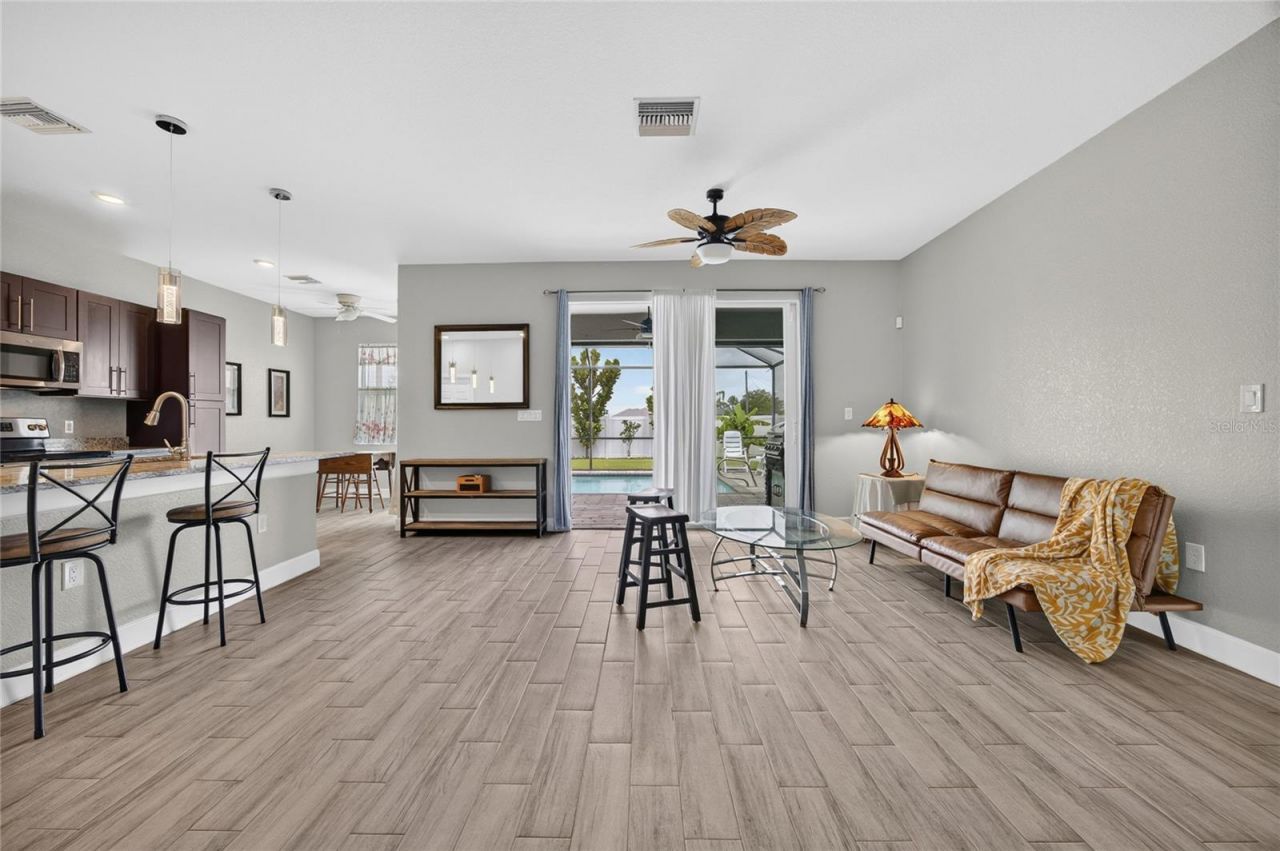 2909 NW 24th Avenue, Cape Coral, FL 33993 Photo