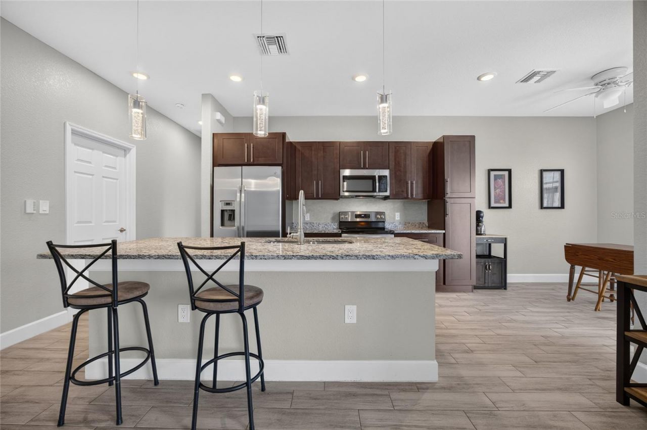 2909 NW 24th Avenue, Cape Coral, FL 33993 Photo