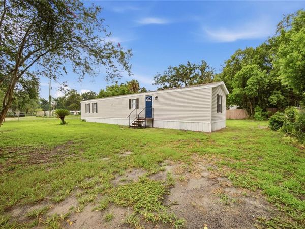 11602 LEWIS AVENUE , THONOTOSASSA, FL 33592