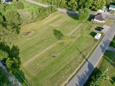 3950 Lily Road, London, KY 40744