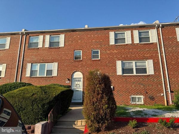 7102 HUMMINGBIRD PLACE , PHILADELPHIA, PA 19153