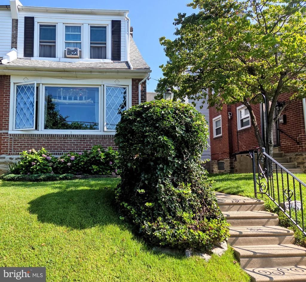 367 Longshore Avenue, Philadelphia, PA 19111 Main Photo
