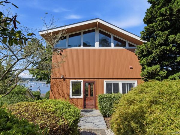 85 Bayview Avenue , Northport, NY 11768