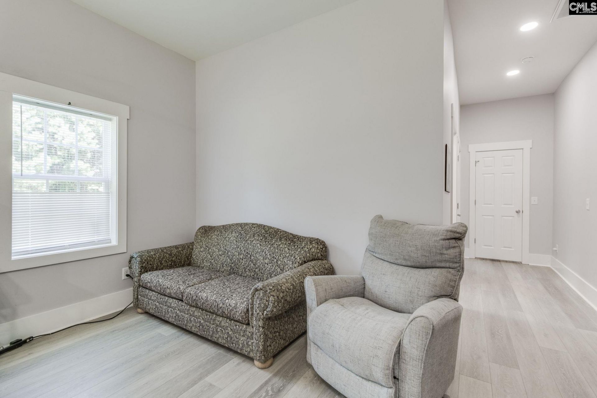 1242 Old Douglas Road Photo 6