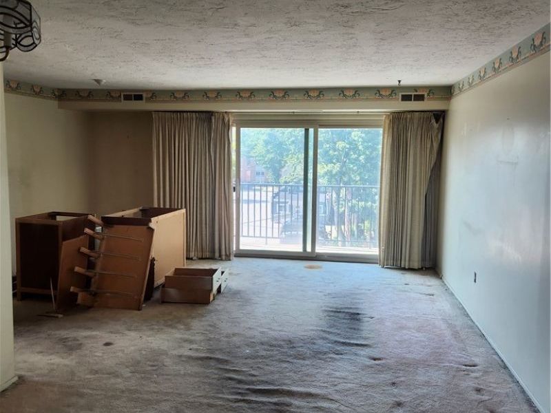 15555 Hilliard Road, Unit 405, Lakewood, OH 44107 Photo 3