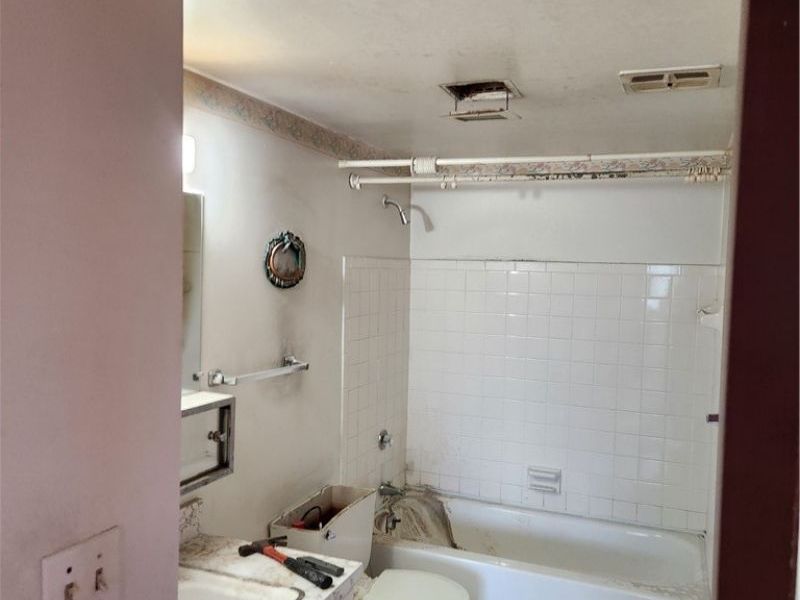 15555 Hilliard Road, Unit 405, Lakewood, OH 44107 Photo 9