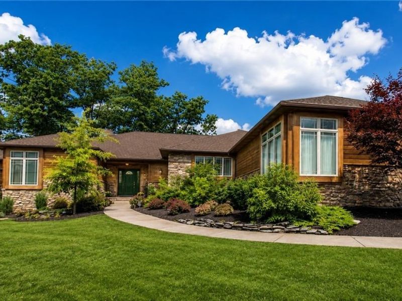 3909 Weymouth Woods Drive, Medina, OH 44256 Photo 1