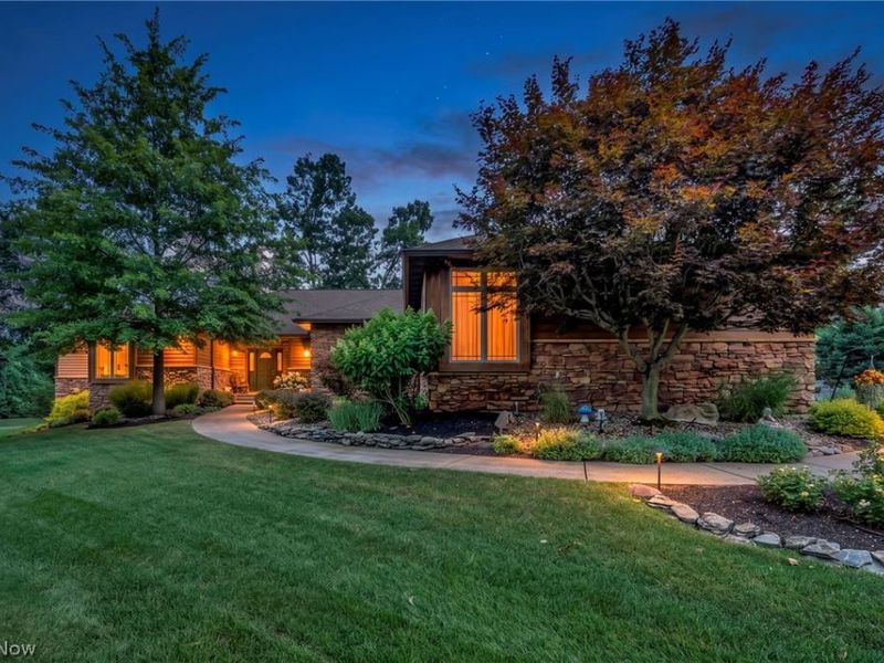 3909 Weymouth Woods Drive, Medina, OH 44256 Photo 2
