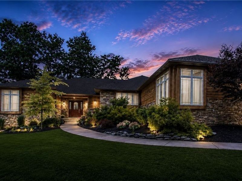3909 Weymouth Woods Drive, Medina, OH 44256 Photo 2
