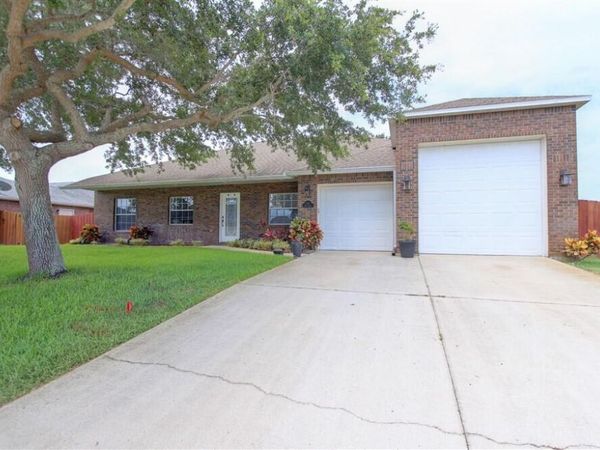 125 Palm Circle , Melbourne, FL 32940