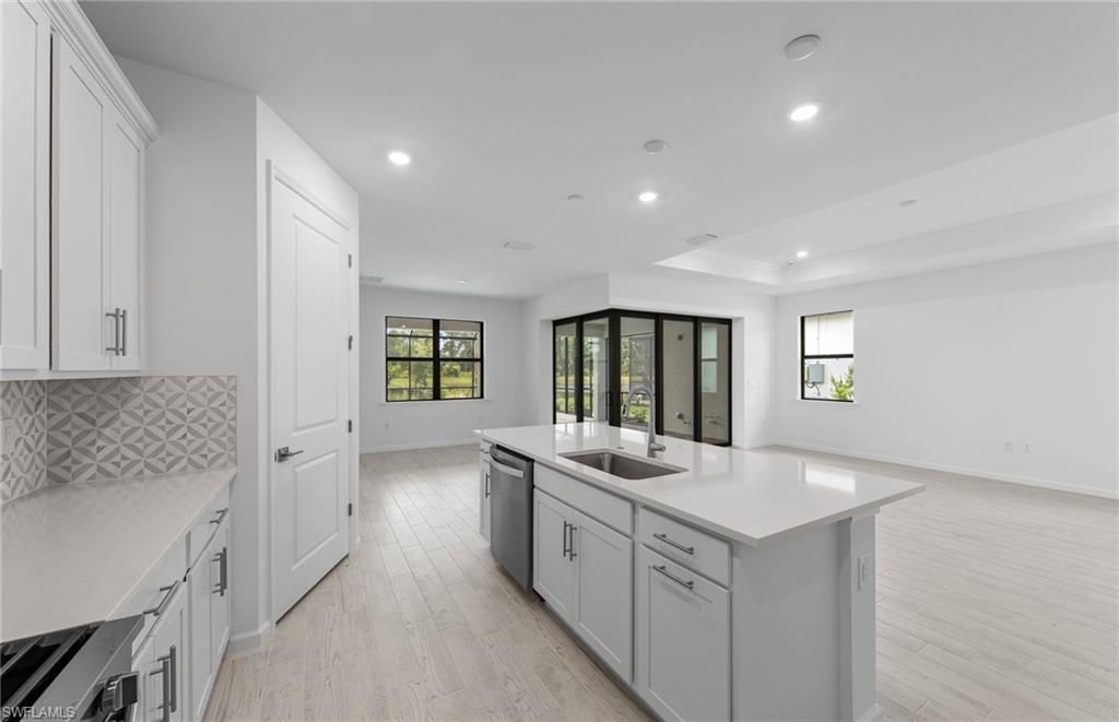 2049 Terreno Blvd , Naples, FL 34120 Photo