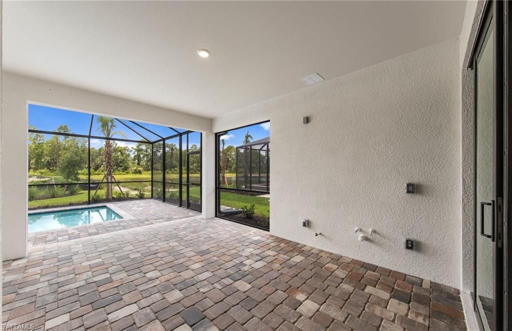 2049 Terreno Blvd , Naples, FL 34120 Photo