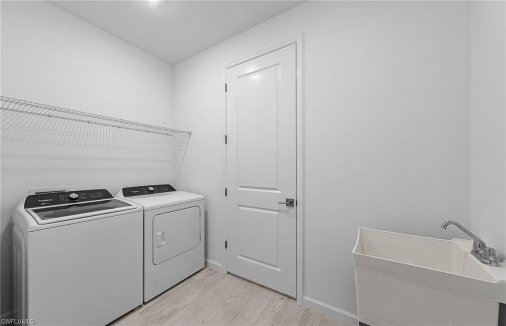 2049 Terreno Blvd , Naples, FL 34120 Photo