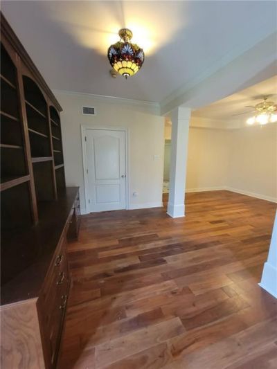 3621 LAKE ASPEN Drive W Gretna, LA 70056