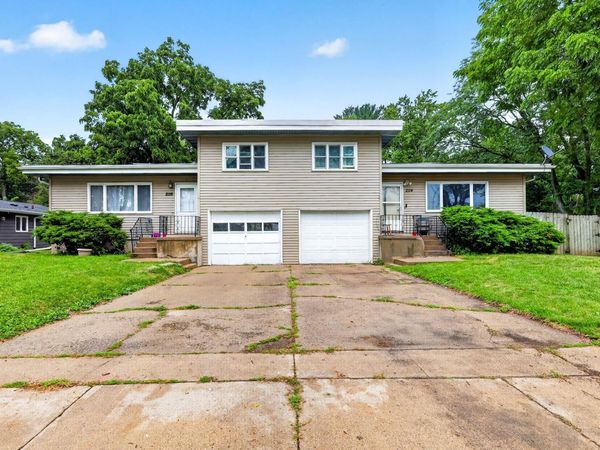 2114-2116 Lake Point Drive, Madison, WI 53713